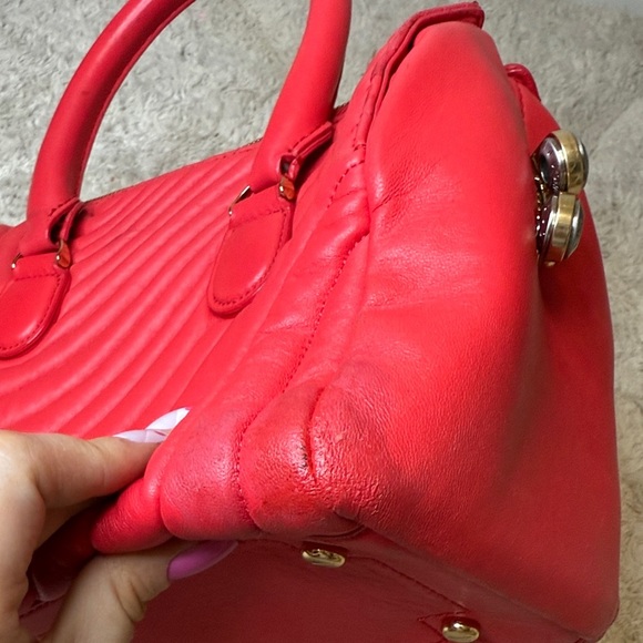 Rare Hendri Bendel Red Quilted Satchel - Picture 10 of 16